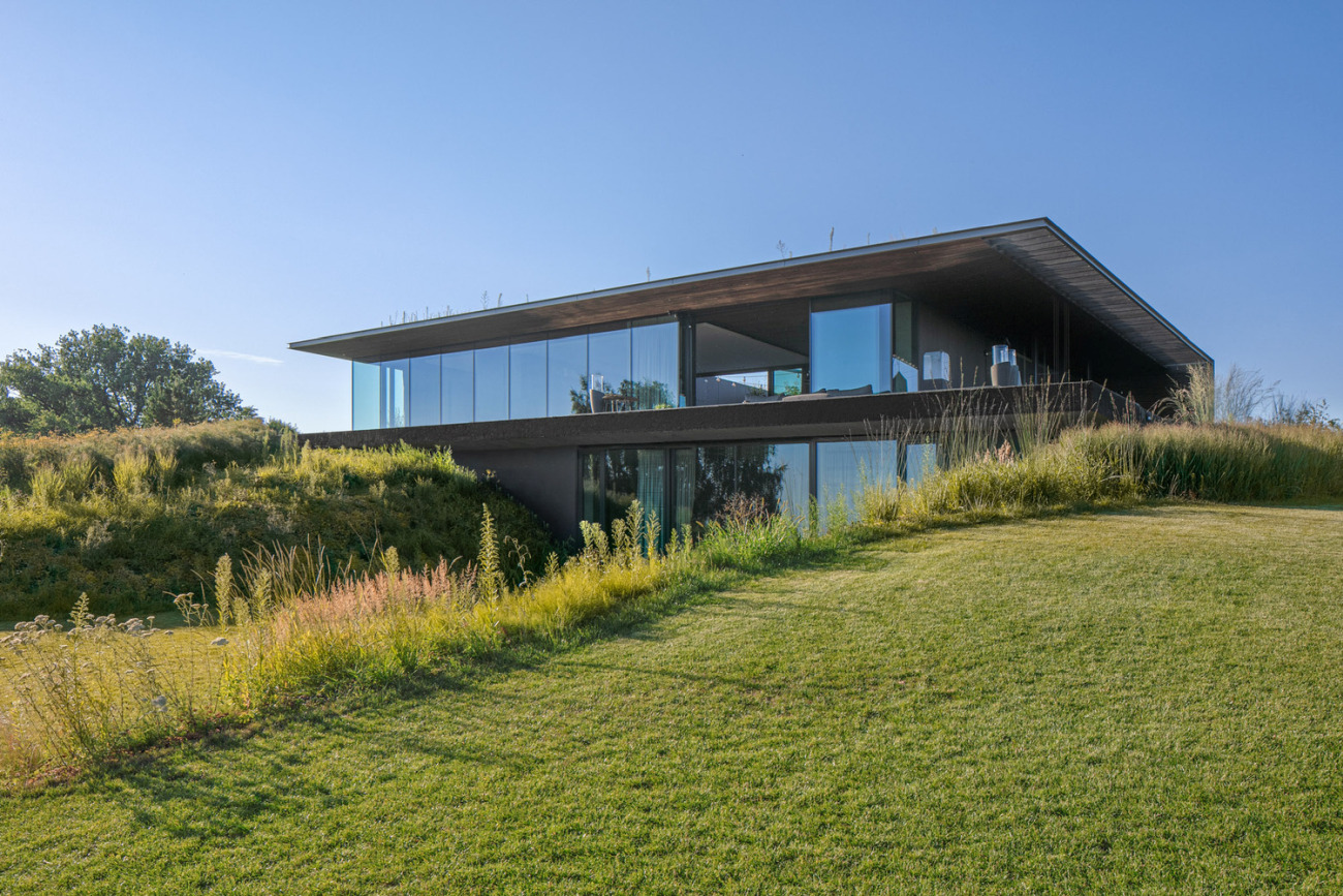 35 35 slope house 77 studio architecture poland night