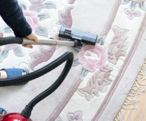 25 Hacks to Keep Your House Smelling Good