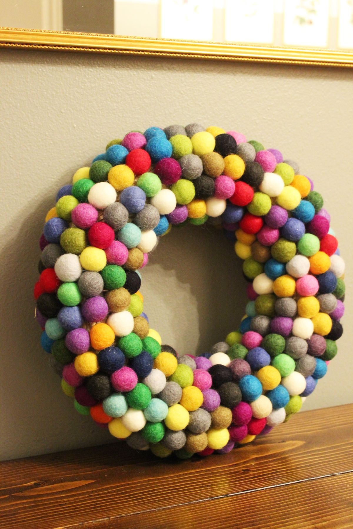 DIY Felt Ball Wreath