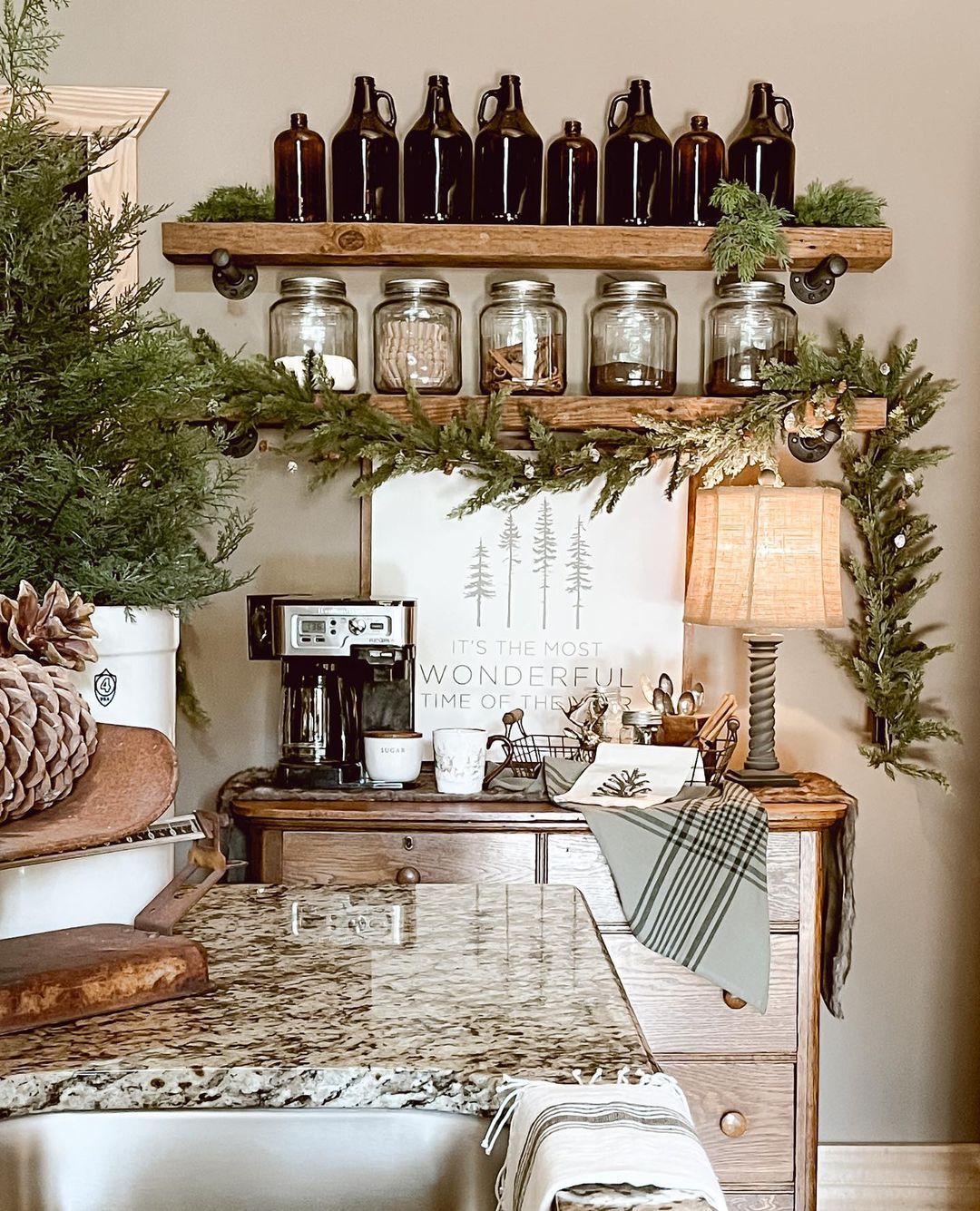 Deck the shelves