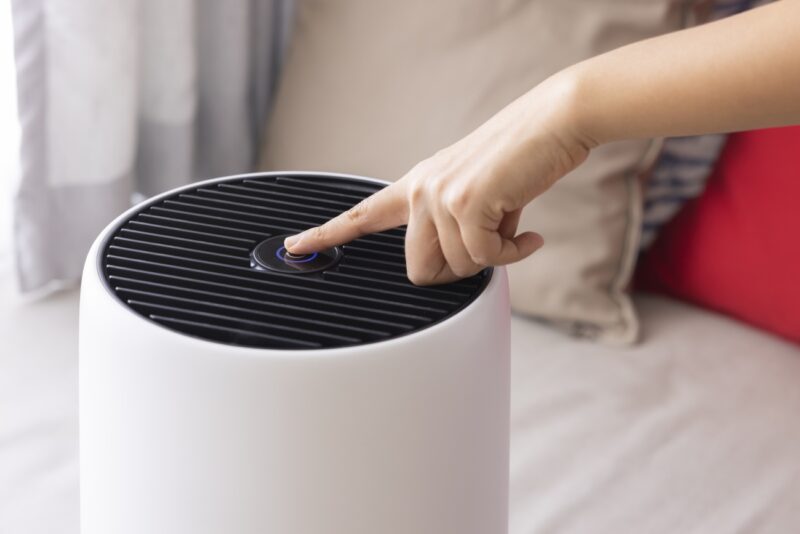 Does a Dehumidifier Work With Air Conditioning?