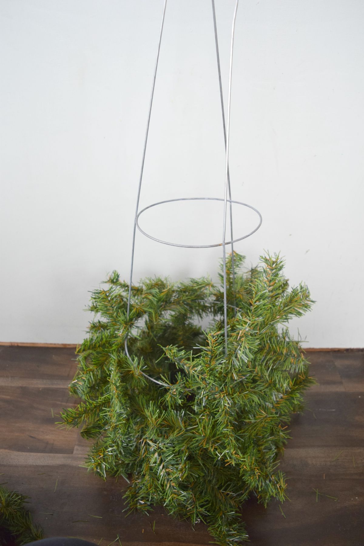 Layering the garland