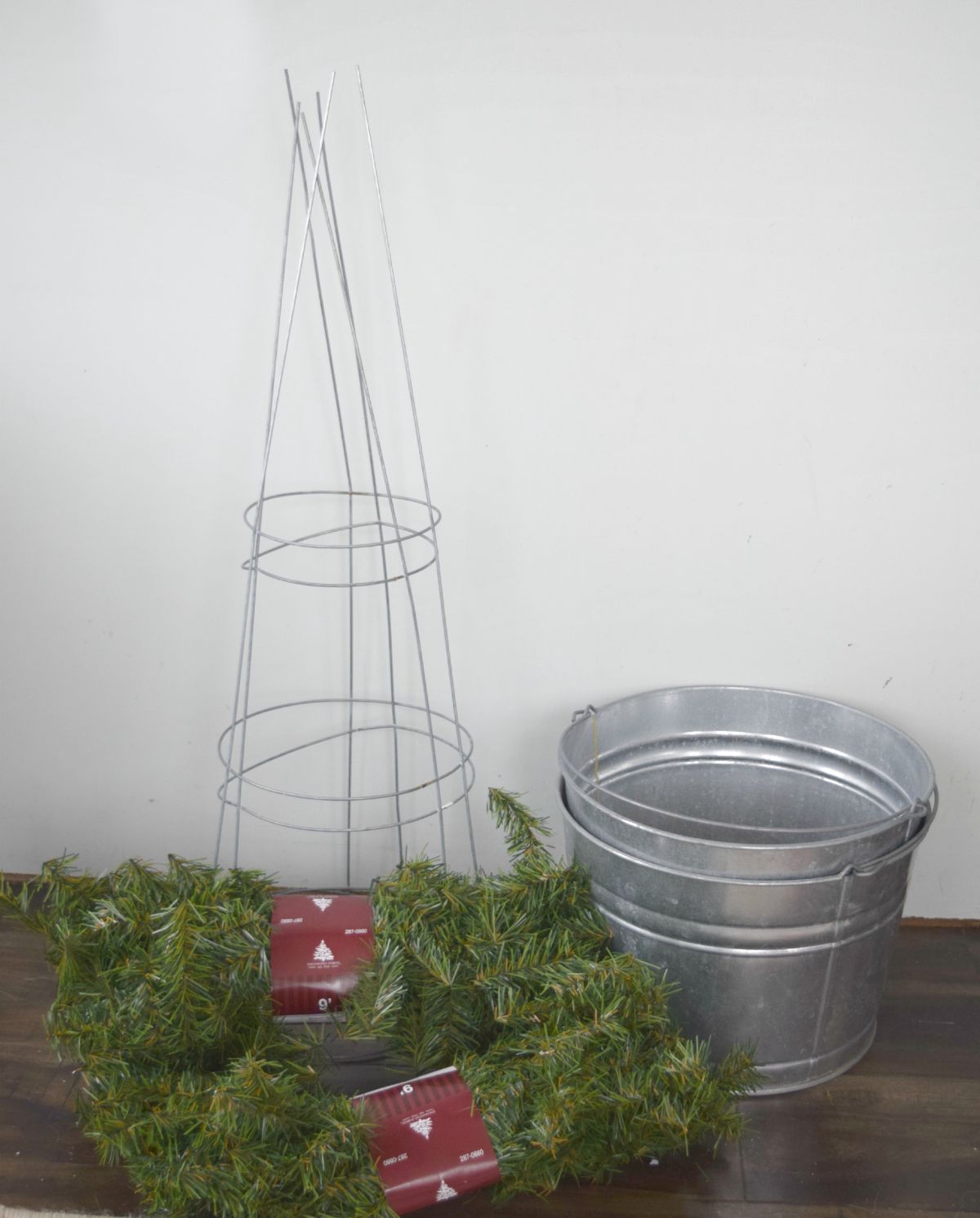 Materials to create Christmas topiary