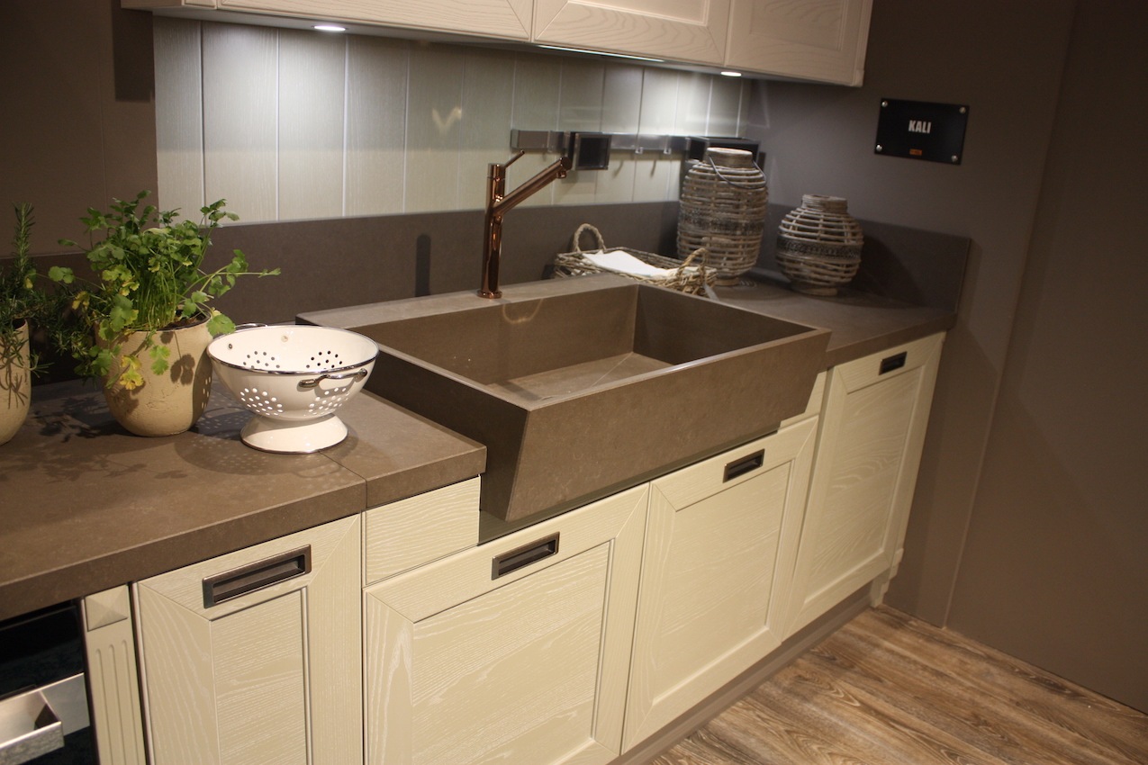 Modern farmhouse kitchen sink