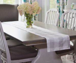 10 Ways to DIY Your Perfect Christmas Table Runner
