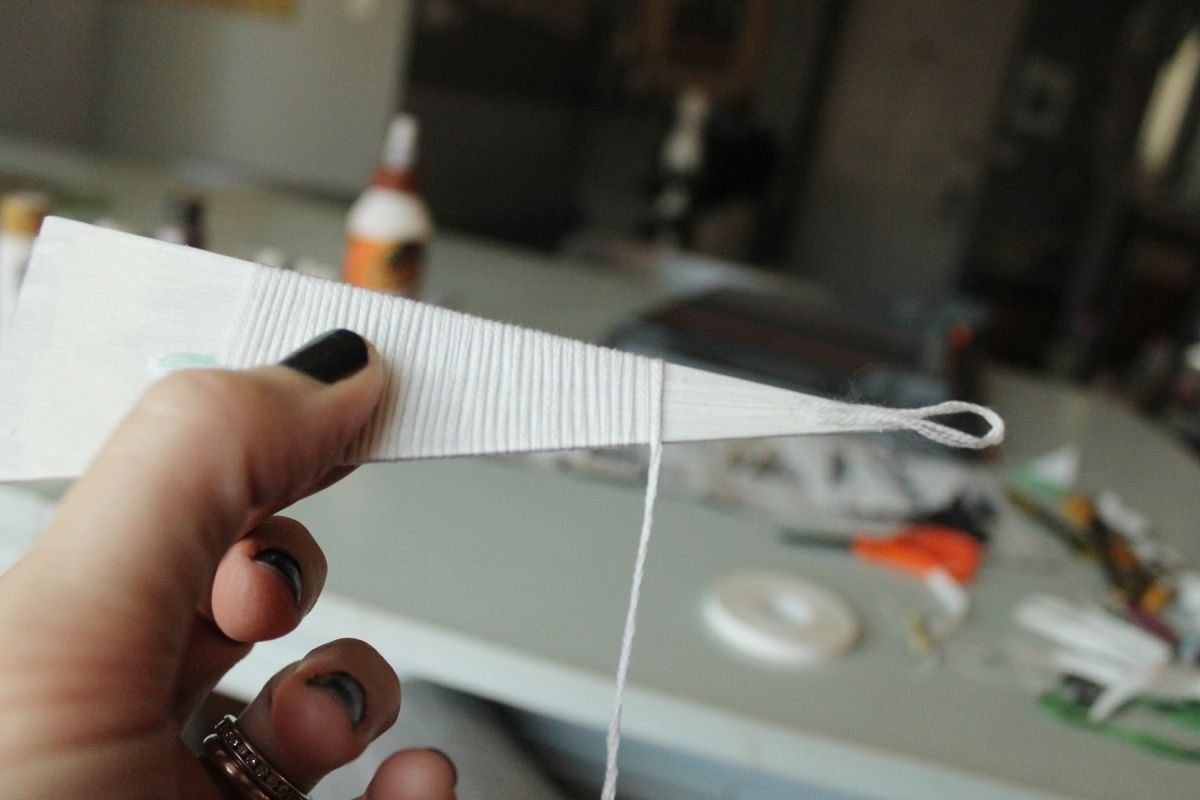 Scandinavian String Tree Ornaments - wrapping the string