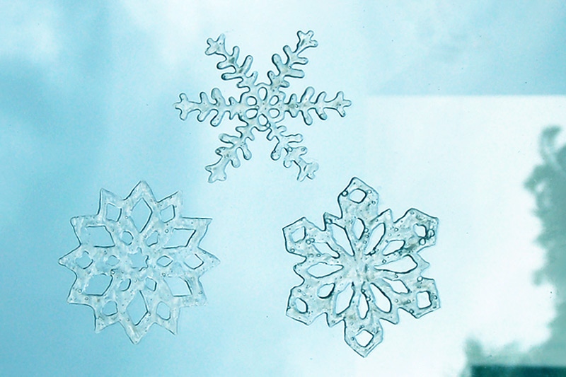 Christmas Mantel Decorating Frosted Window Panes