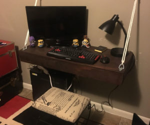 Small Computer Table Ideas That You Can Either Buy Or Craft Yourself