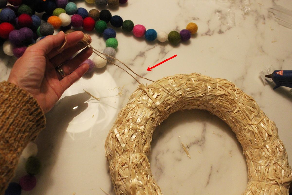 DIY Felt Ball Wreath