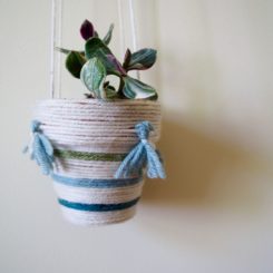 DIY Simple Yarn Wrapped Hanging Planter